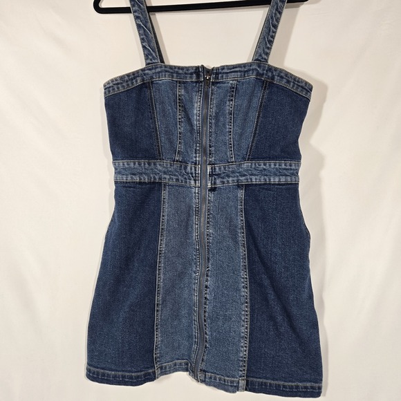 wild fable Dresses & Skirts - Wild Fable Stretchy Structured Denim Dress | Size Women's Medium